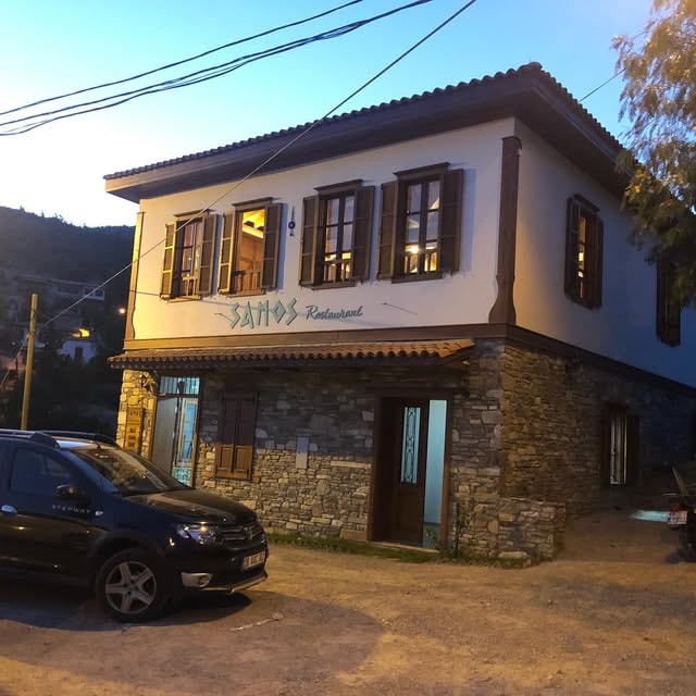 Samos Restaurant akşam dış cephe